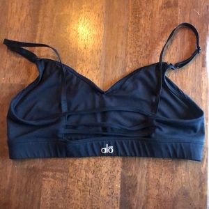 Alo yoga black bra